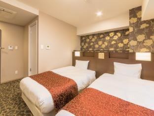Hotel Hotel. Links Namba