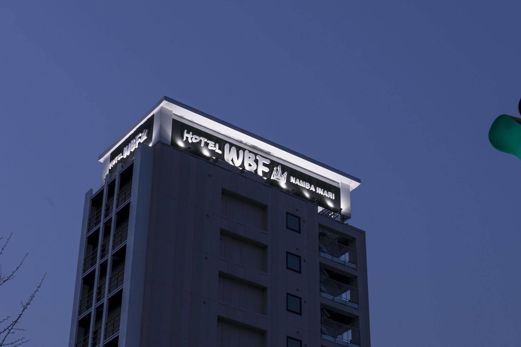 Hotel. Links Namba